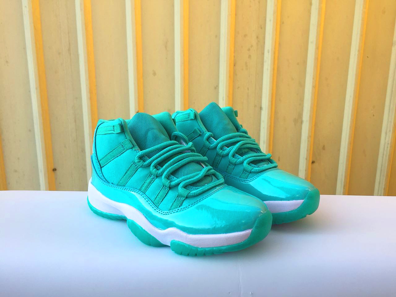 New Air Jordan 11 Retro Gint Green For Women - Click Image to Close